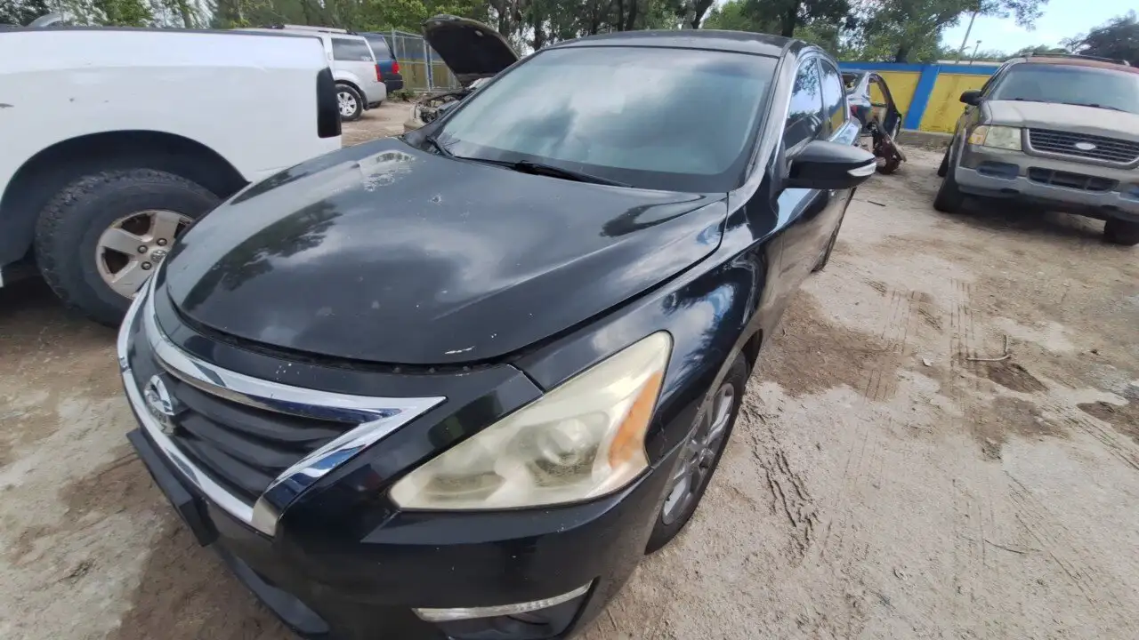 Photo of 2013 Nissan Altima