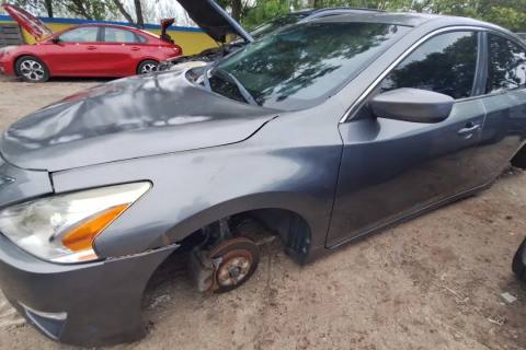 Photo of 2015 Nissan Altima