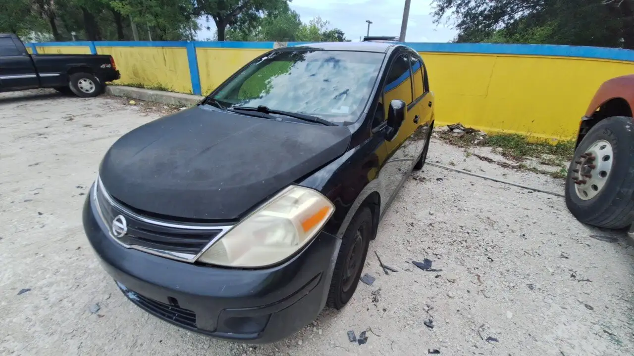 Photo of 2007 Nissan Versa