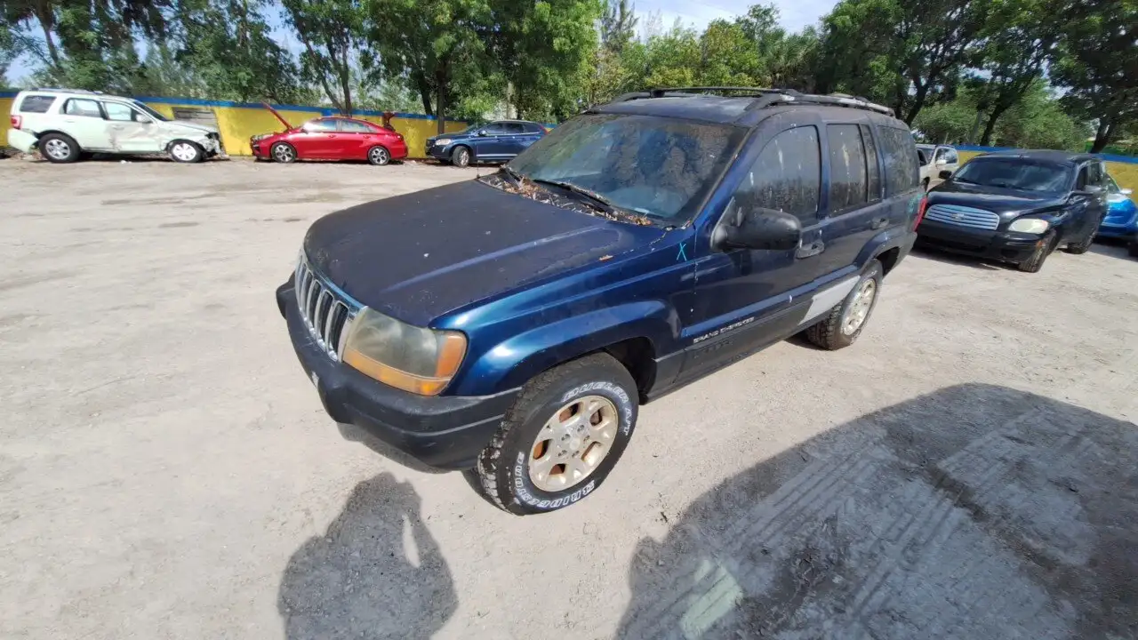 Photo of 2001 Jeep Grand Cherokee