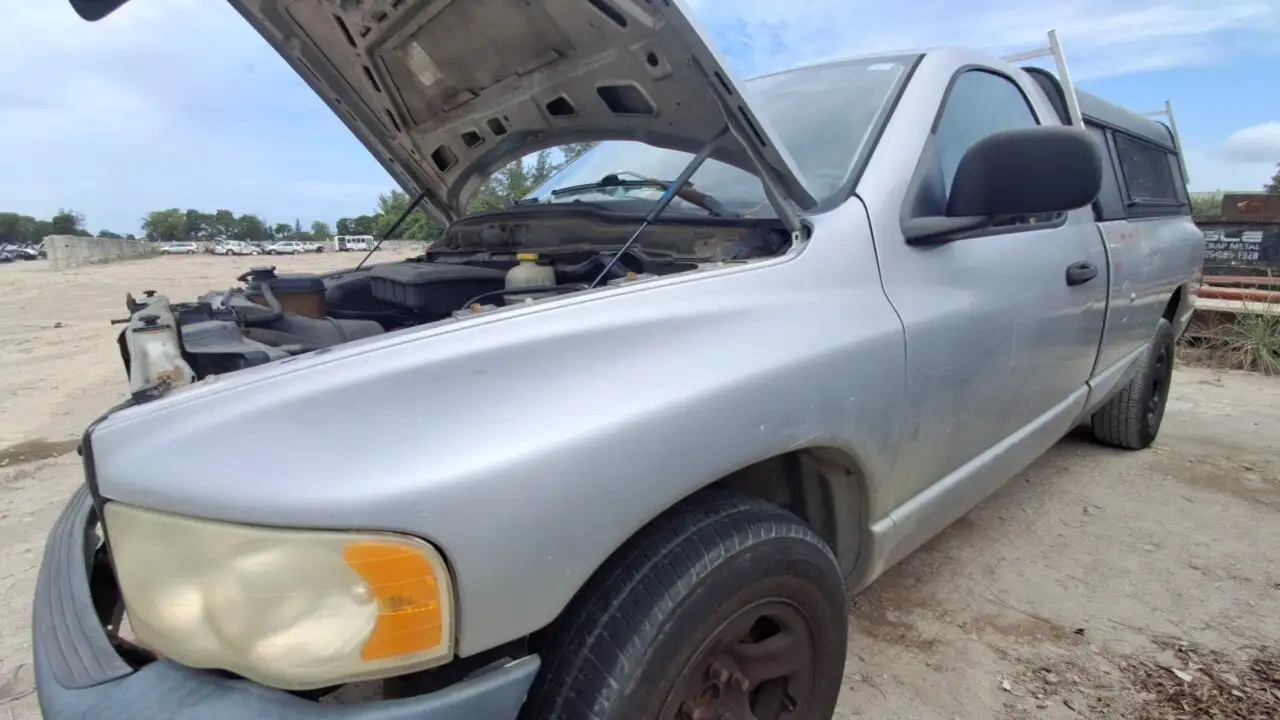 Photo of 2003 Dodge Ram 1500
