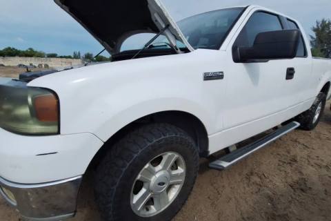 Photo of 2004 Ford F-150
