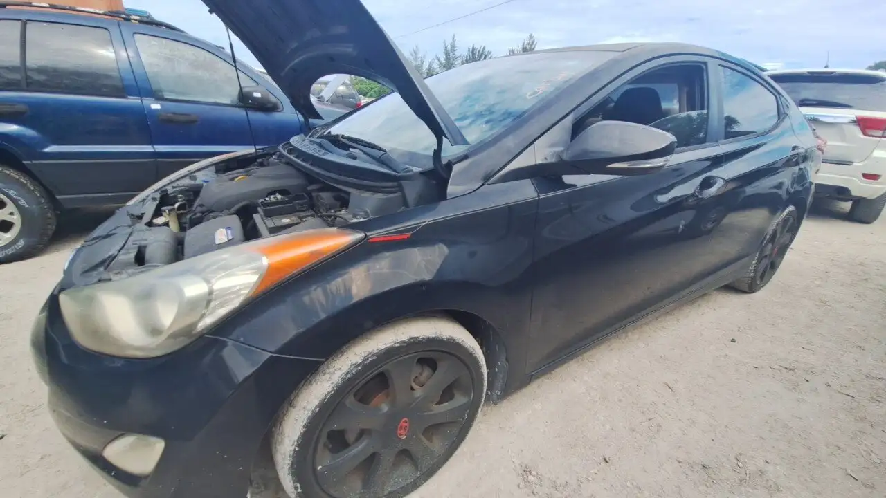 Photo of 2011 Hyundai Elantra
