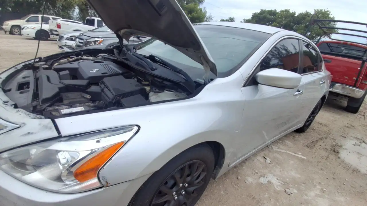 Photo of 2015 Nissan Altima