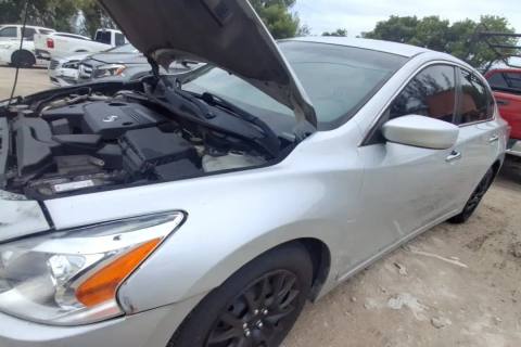Photo of 2015 Nissan Altima