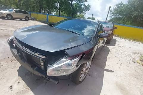 Photo of 2011 Nissan Maxima