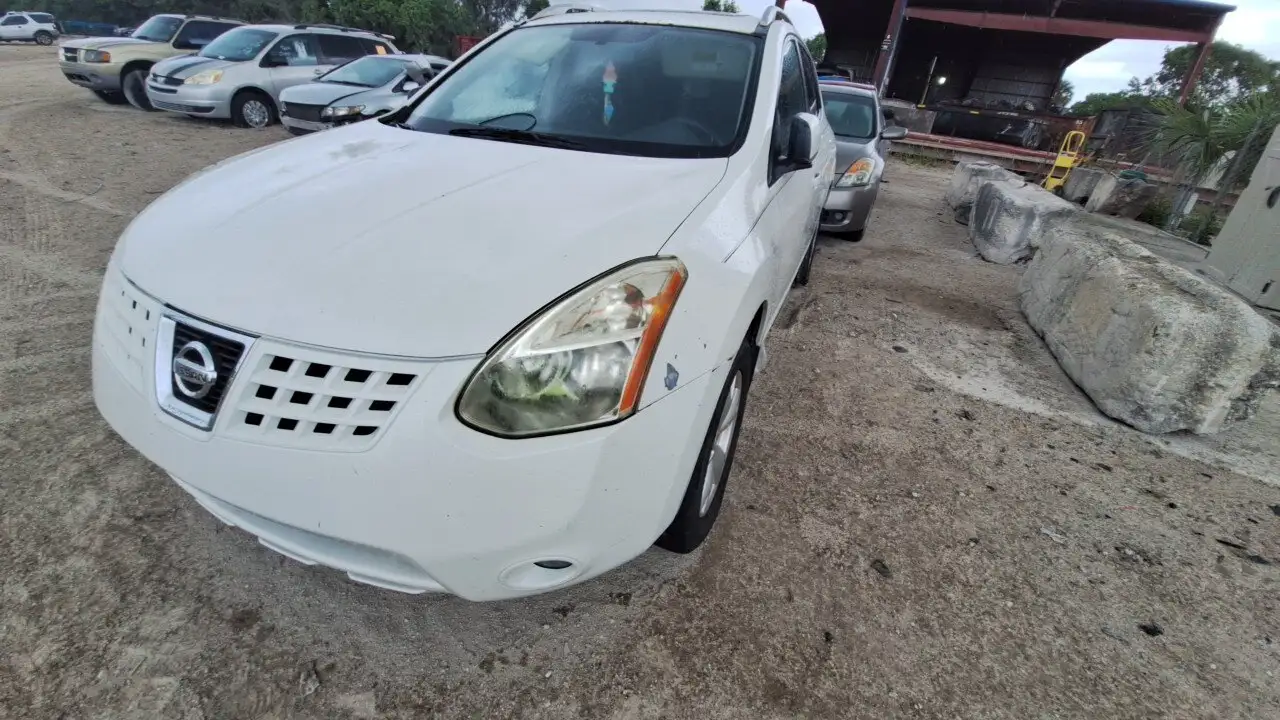 Photo of 2009 Nissan Rogue