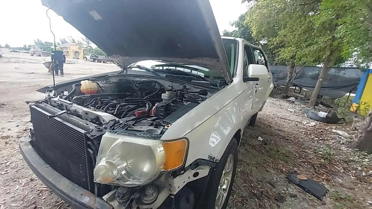 Photo of 2011 Ford Escape