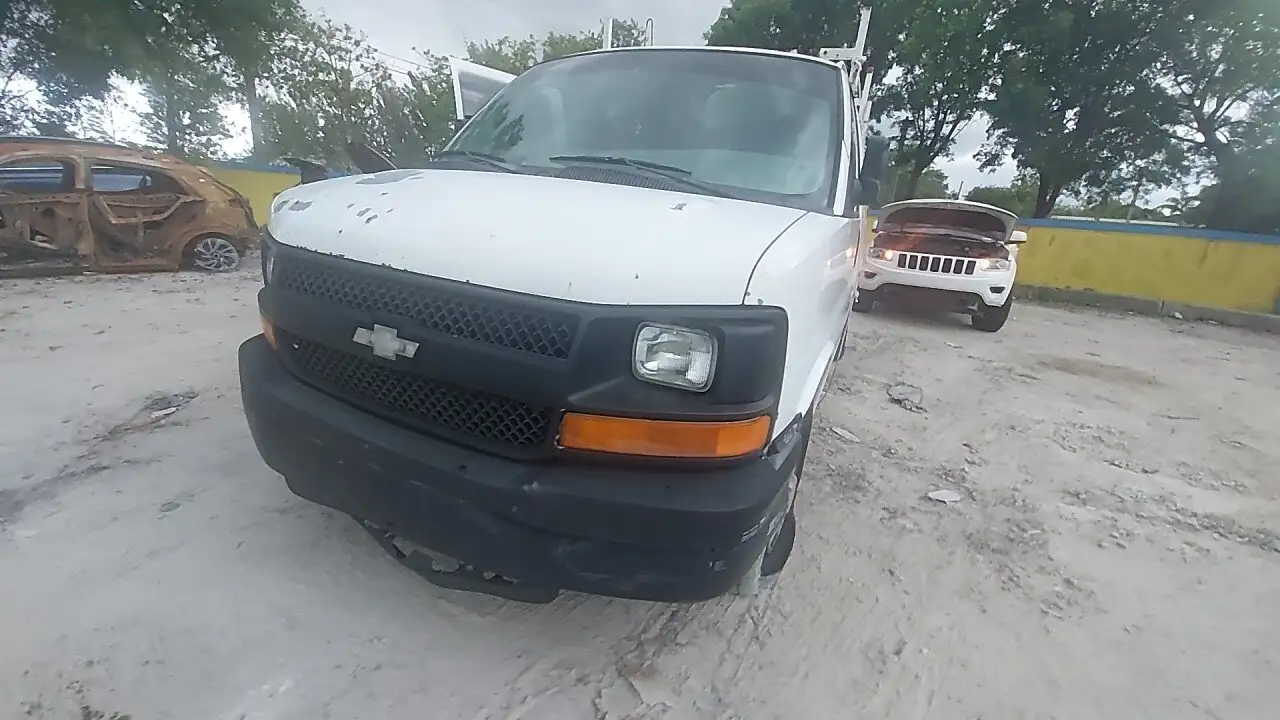 Photo of 2006 Chevrolet Express 2500