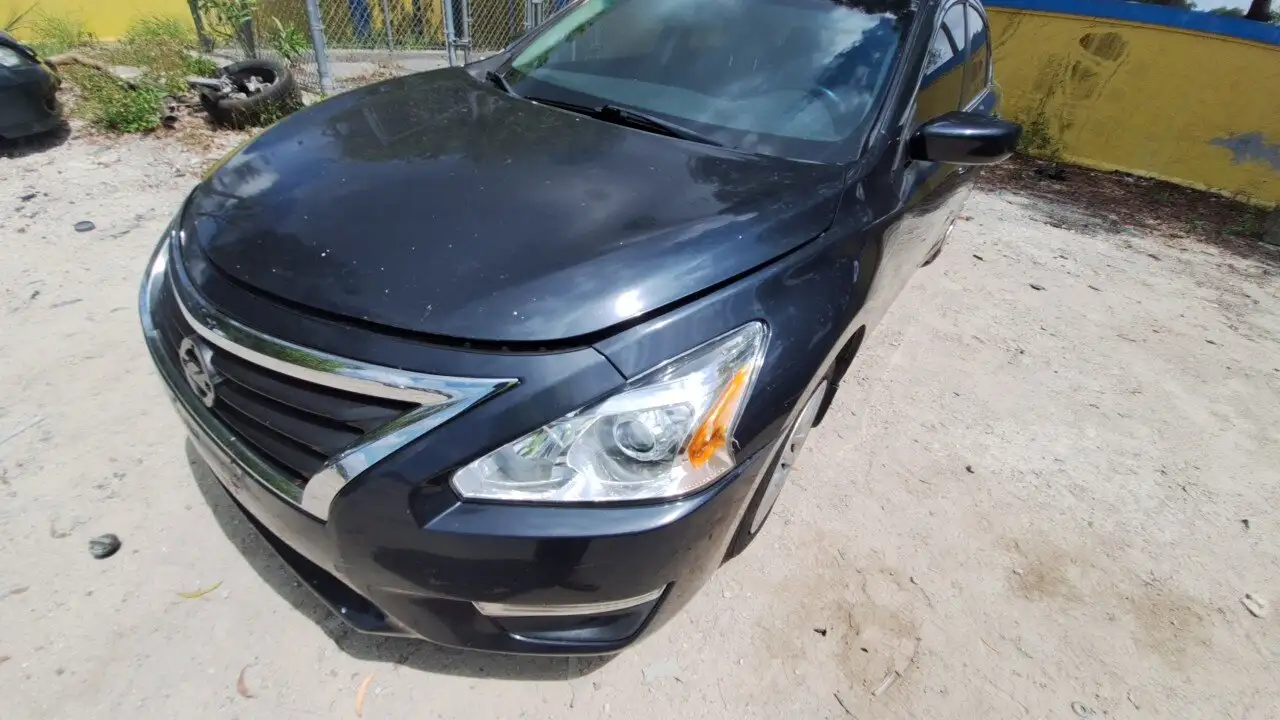 Photo of 2015 Nissan Altima