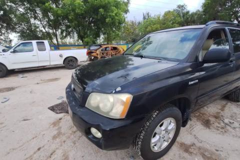Photo of 2001 Toyota Highlander