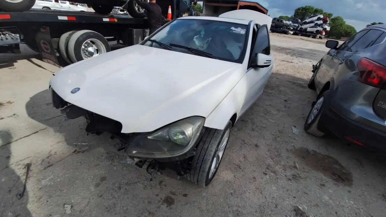 Photo of 2014 Mercedes-Benz C250