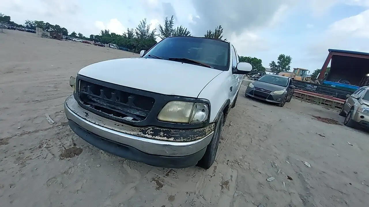 Photo of 2000 Ford F-150