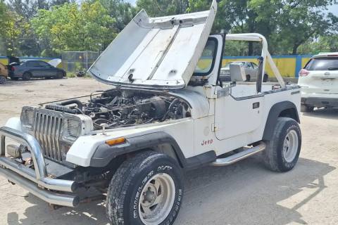 Photo of 1990 Jeep Wrangler