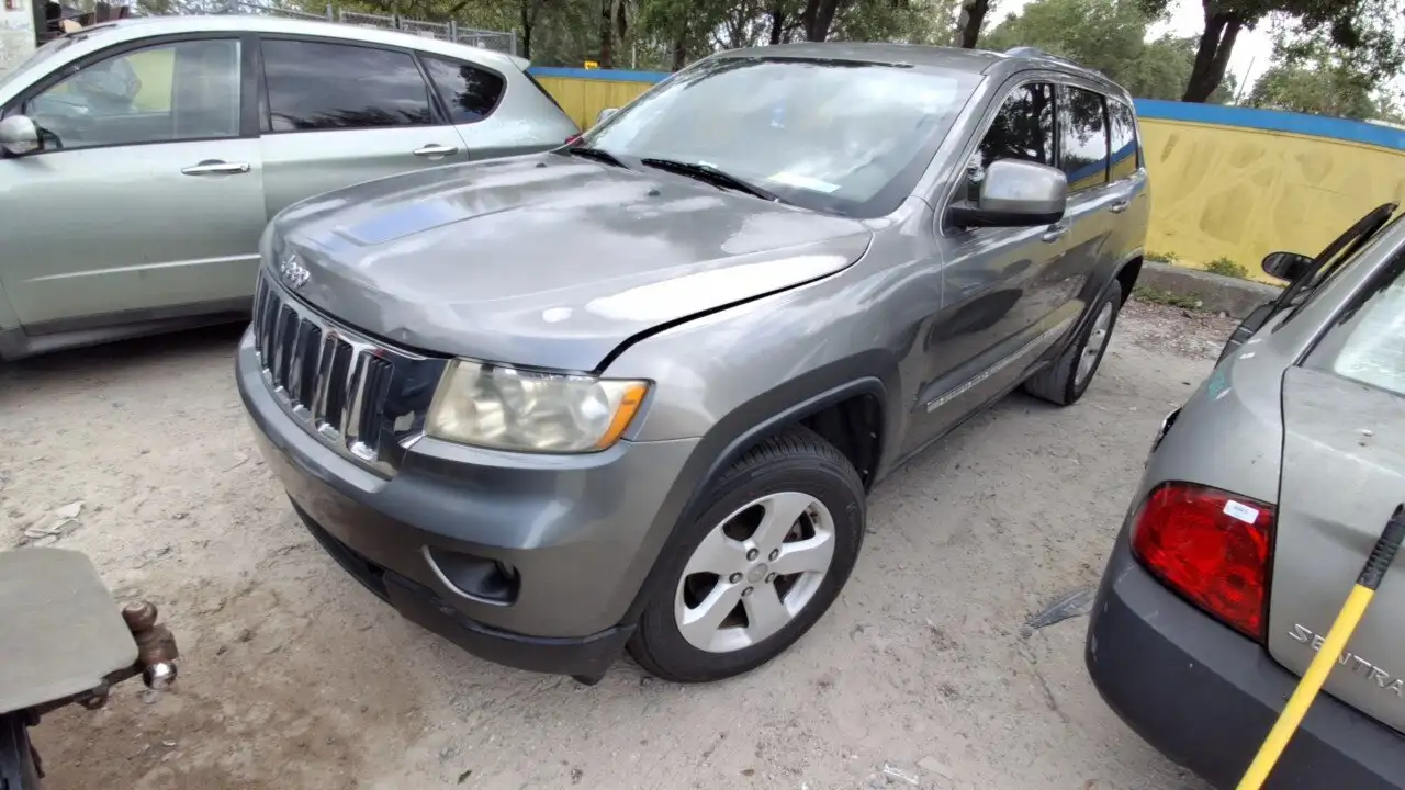 Photo of 2011 Jeep Grand Cherokee