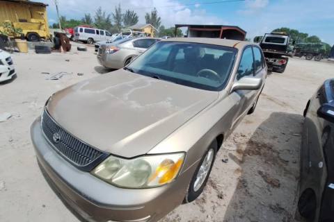 Photo of 2002 Toyota Avalon