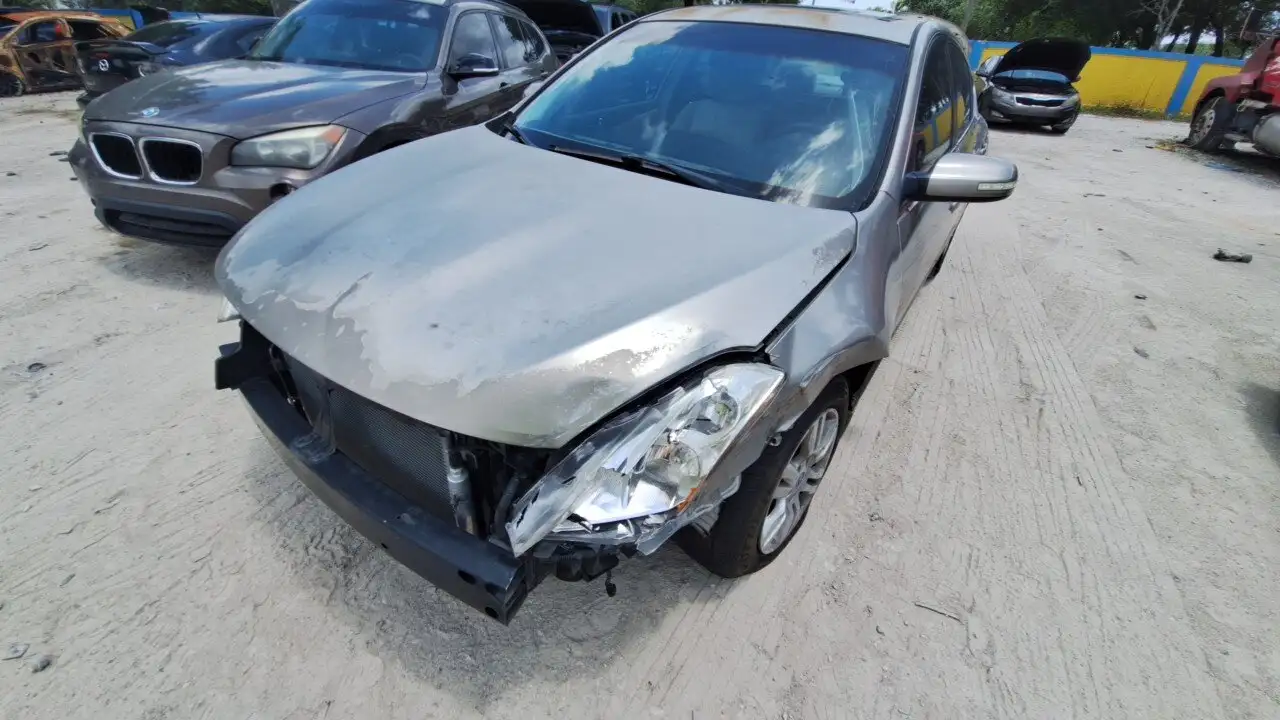 Photo of 2011 Nissan Altima