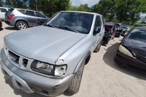 Photo of 2002 Isuzu Rodeo Sport