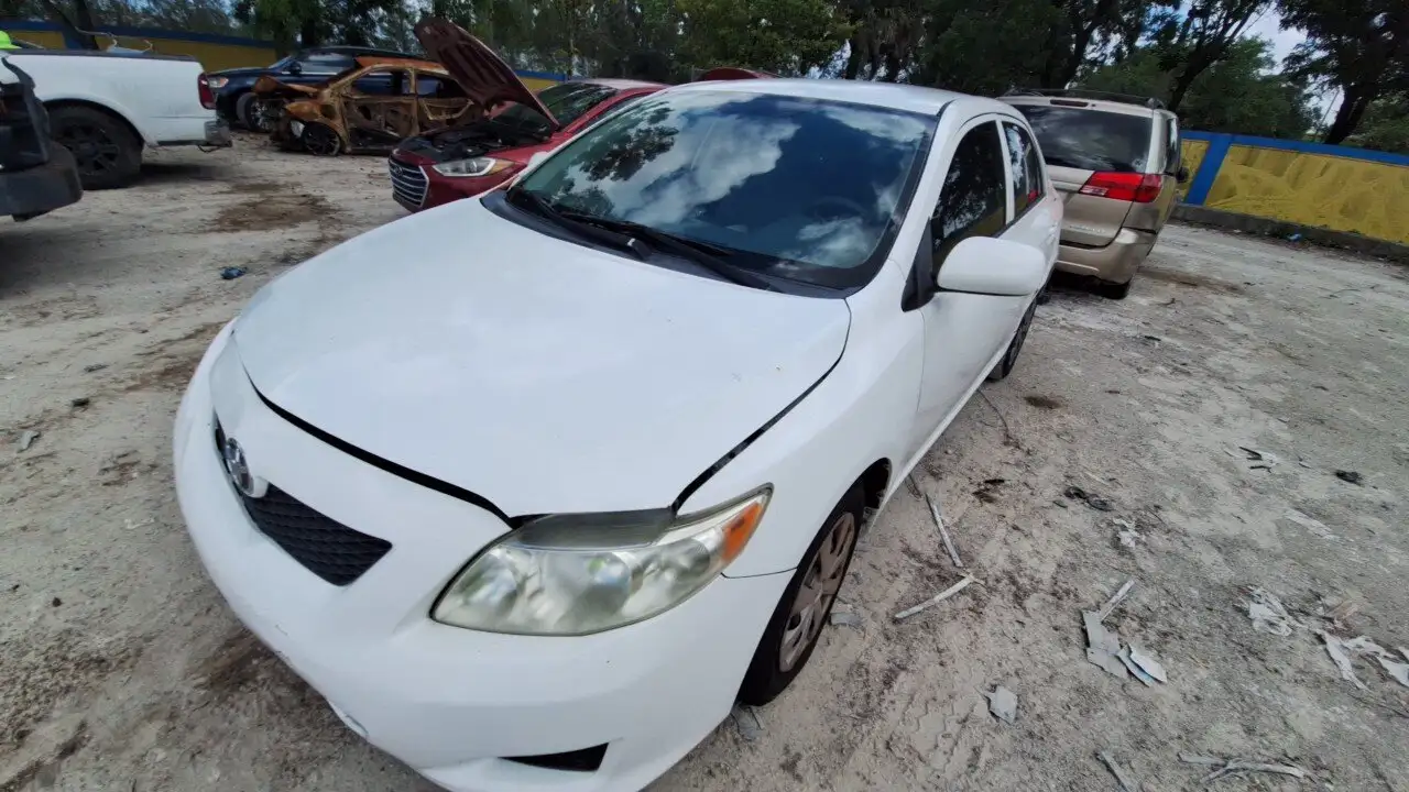 Photo of 2010 Toyota Corolla