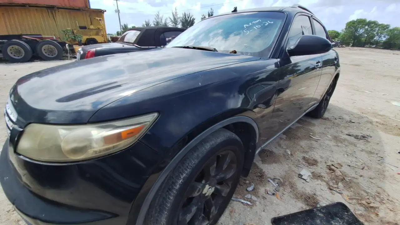 Photo of 2005 Infiniti Fx35