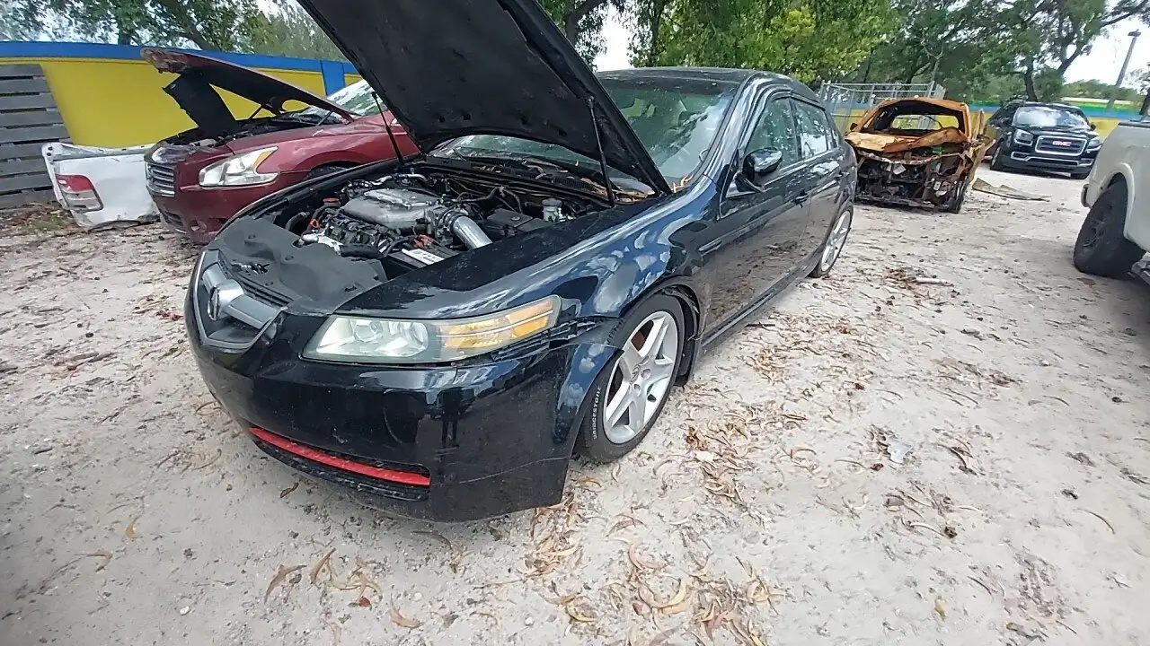 Photo of 2004 Acura Tl