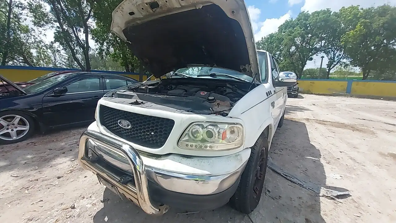 Photo of 2001 Ford F-150