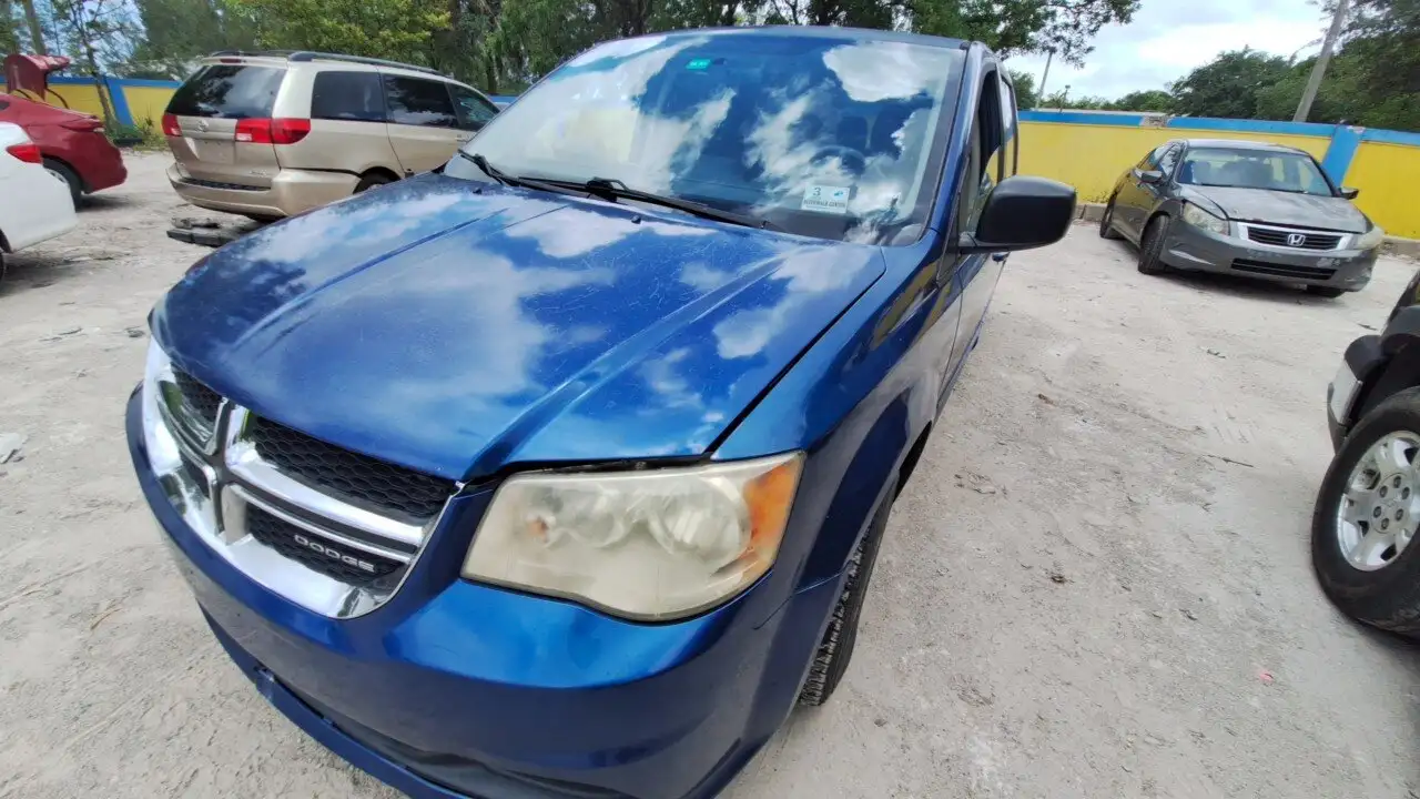 Photo of 2011 Dodge Grand Caravan