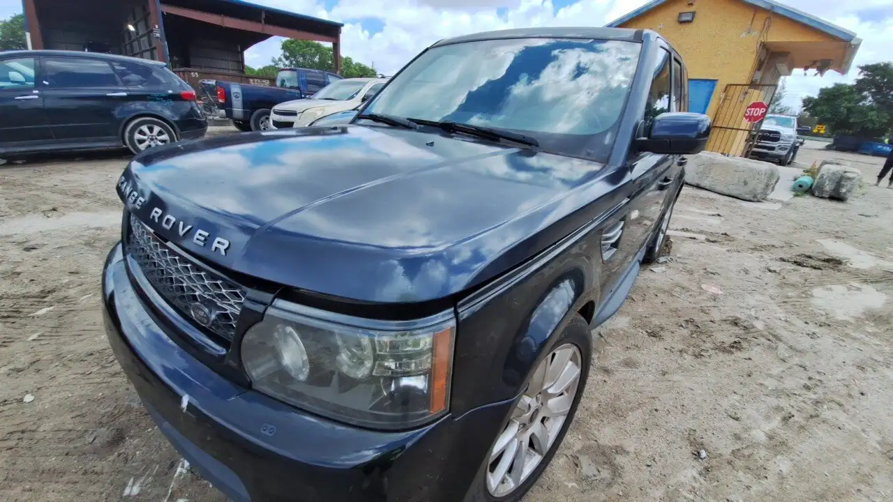 Photo of 2013 Land Rover Range Rover Sport