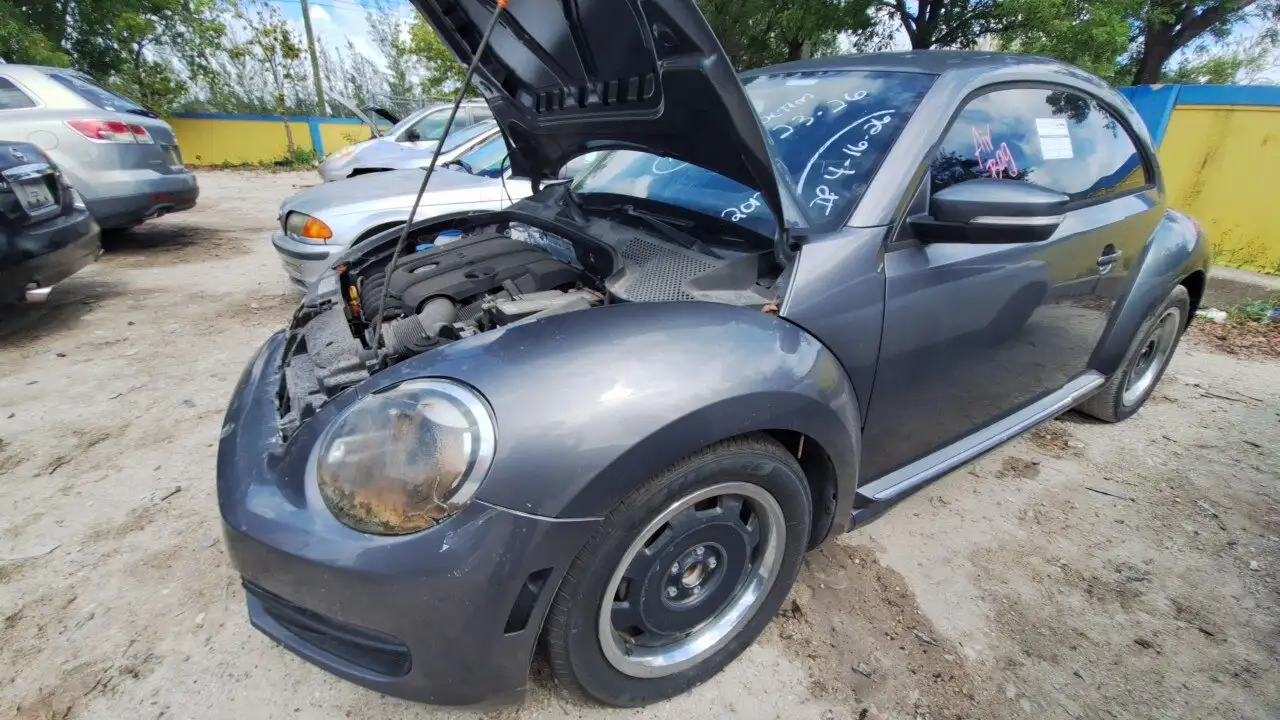 Photo of 2012 Volkswagen Beetle