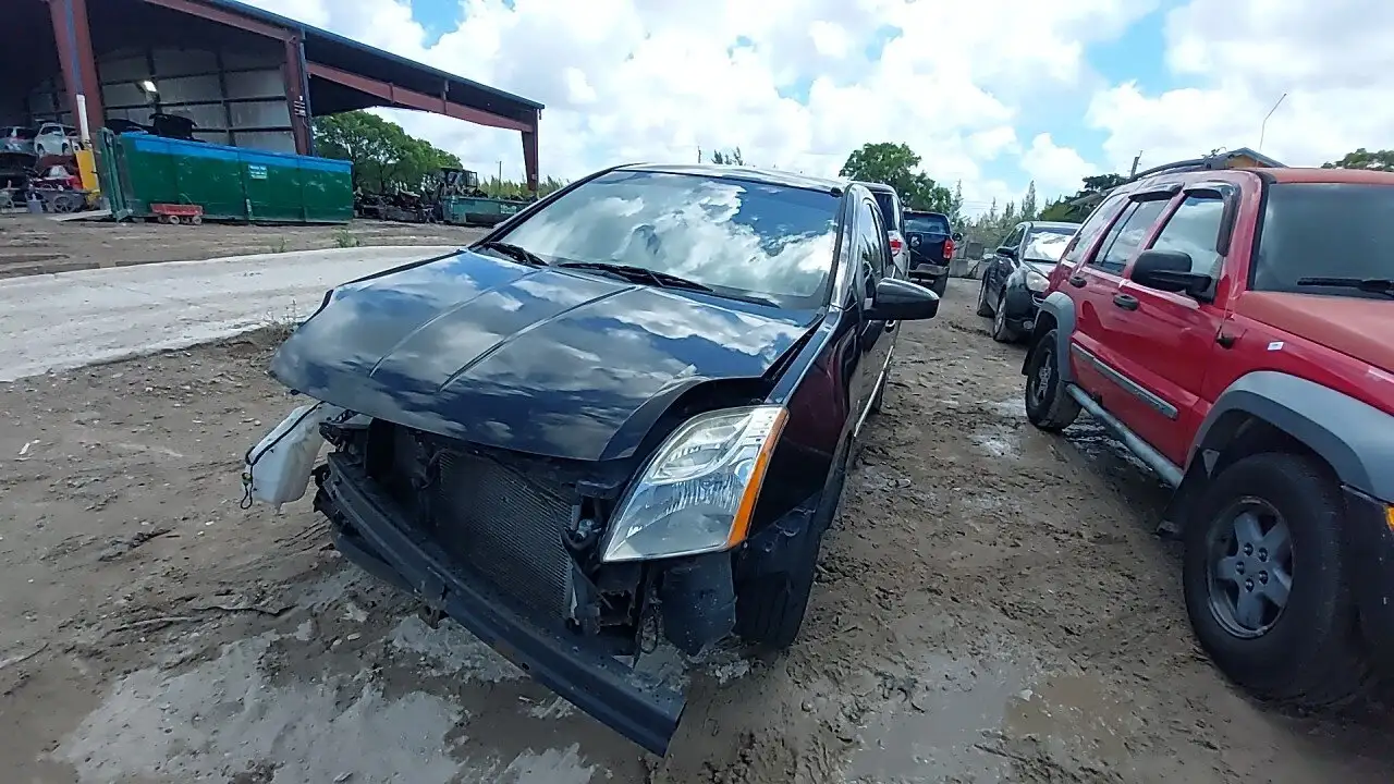 Photo of 2010 Nissan Sentra