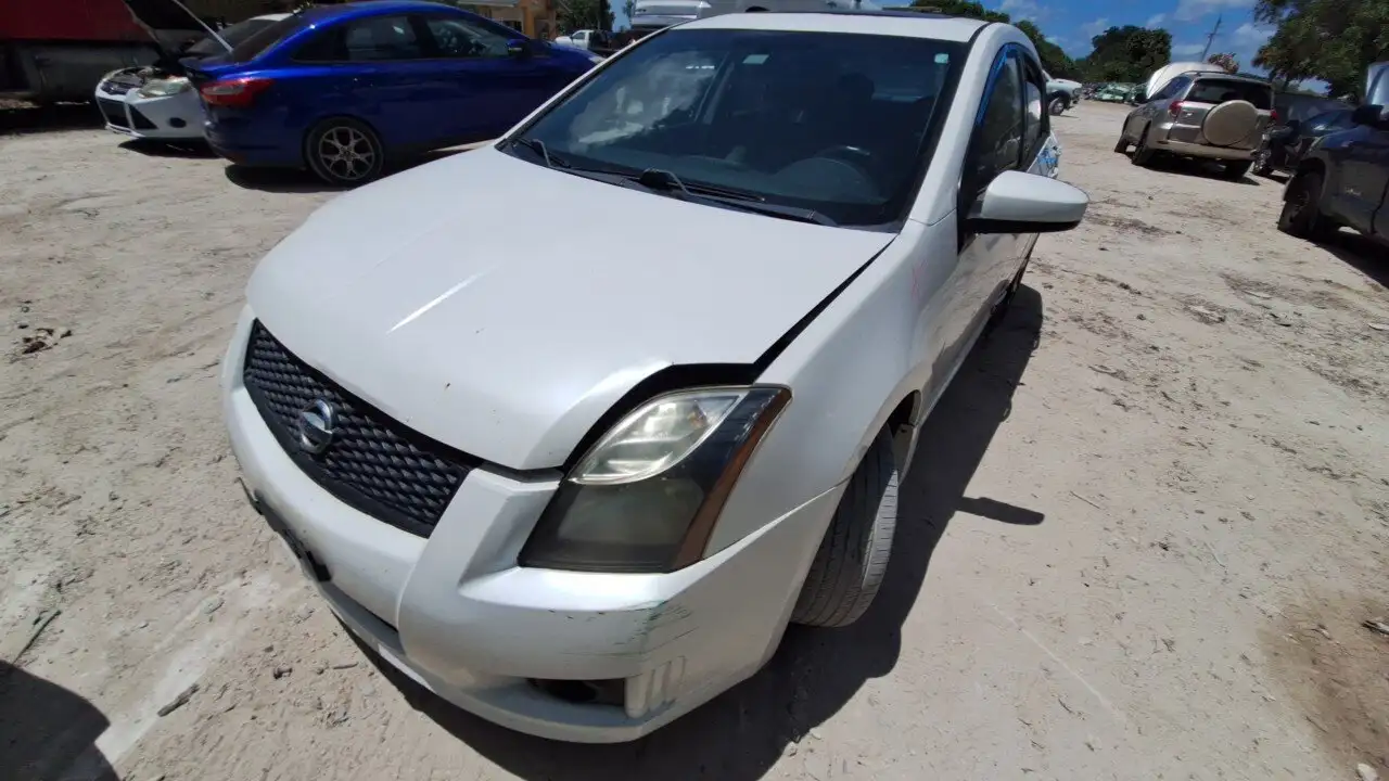 Photo of 2012 Nissan Sentra