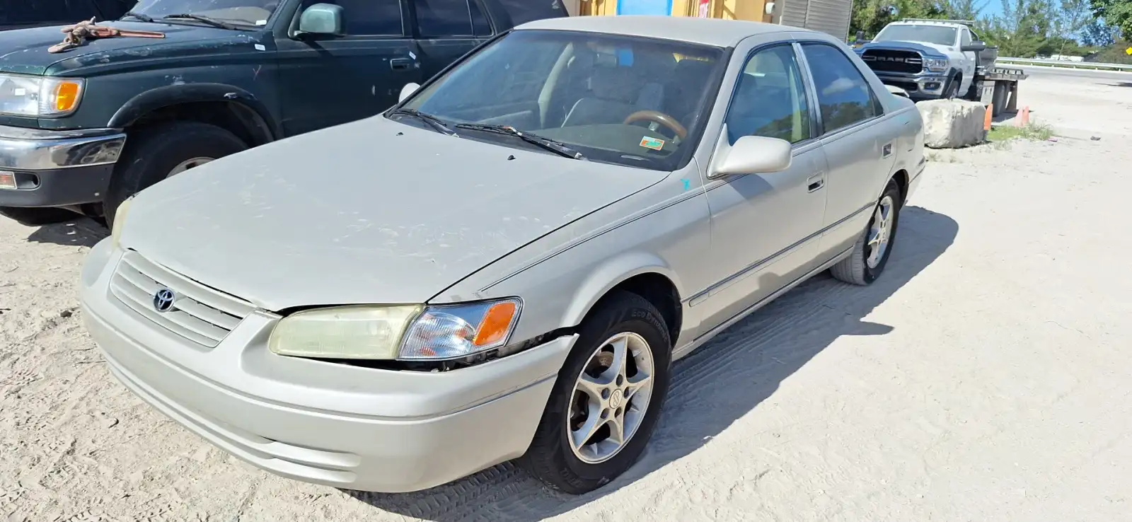 Photo of 1997 Toyota Camry