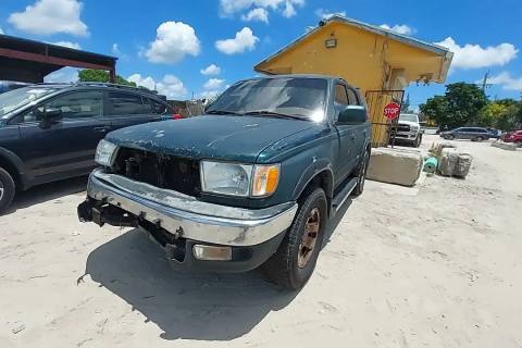 Photo of 2000 Toyota 4Runner