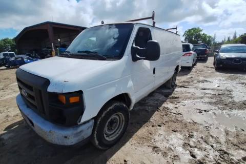 Photo of 2008 Ford E-250