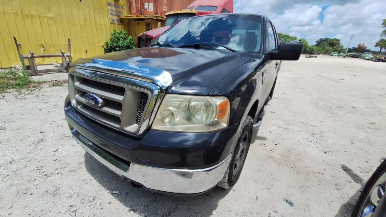 Photo of 2005 Ford F-150
