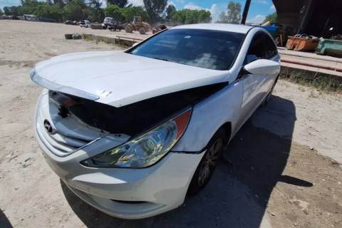 Photo of 2013 Hyundai Sonata