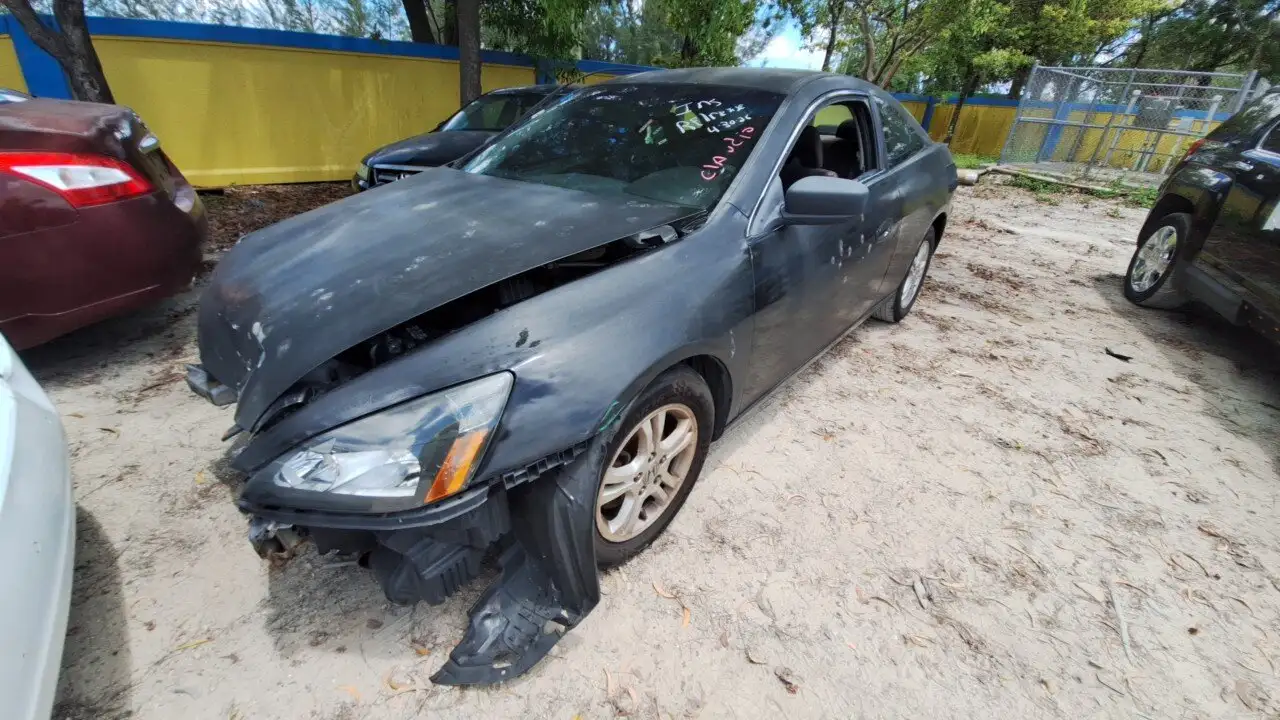 Photo of 2004 Honda Accord