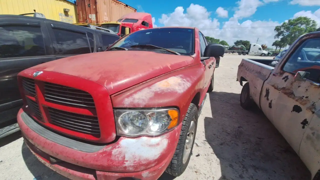 Photo of 2005 Dodge Ram 1500