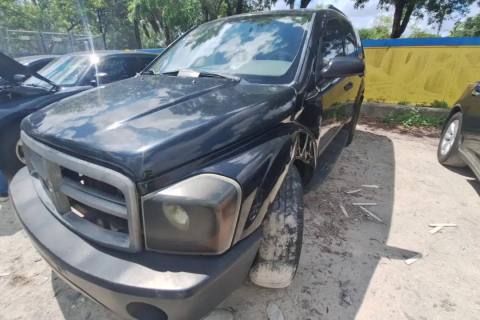 Photo of 2004 Dodge Durango