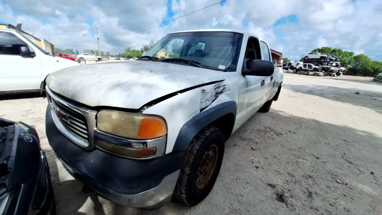 Photo of 2002 Gmc Sierra 2500 Hd