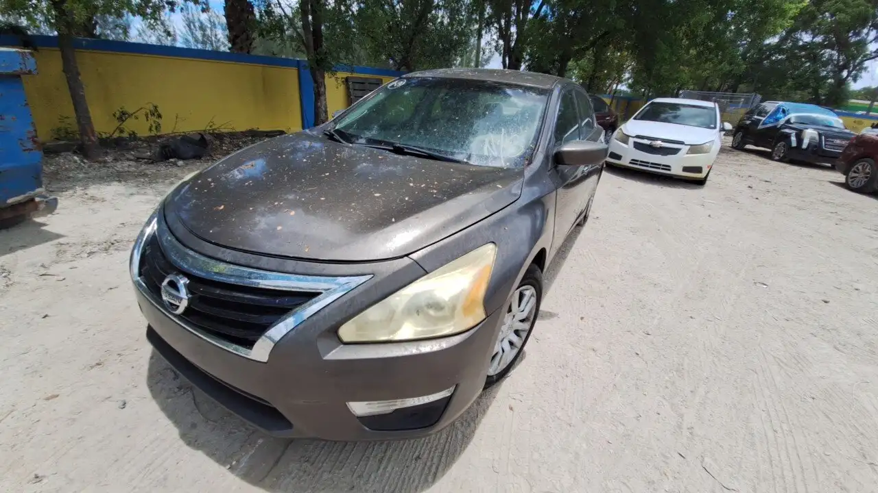 Photo of 2013 Nissan Altima