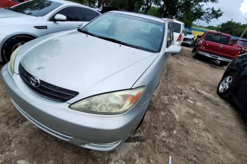 Photo of 2003 Toyota Camry