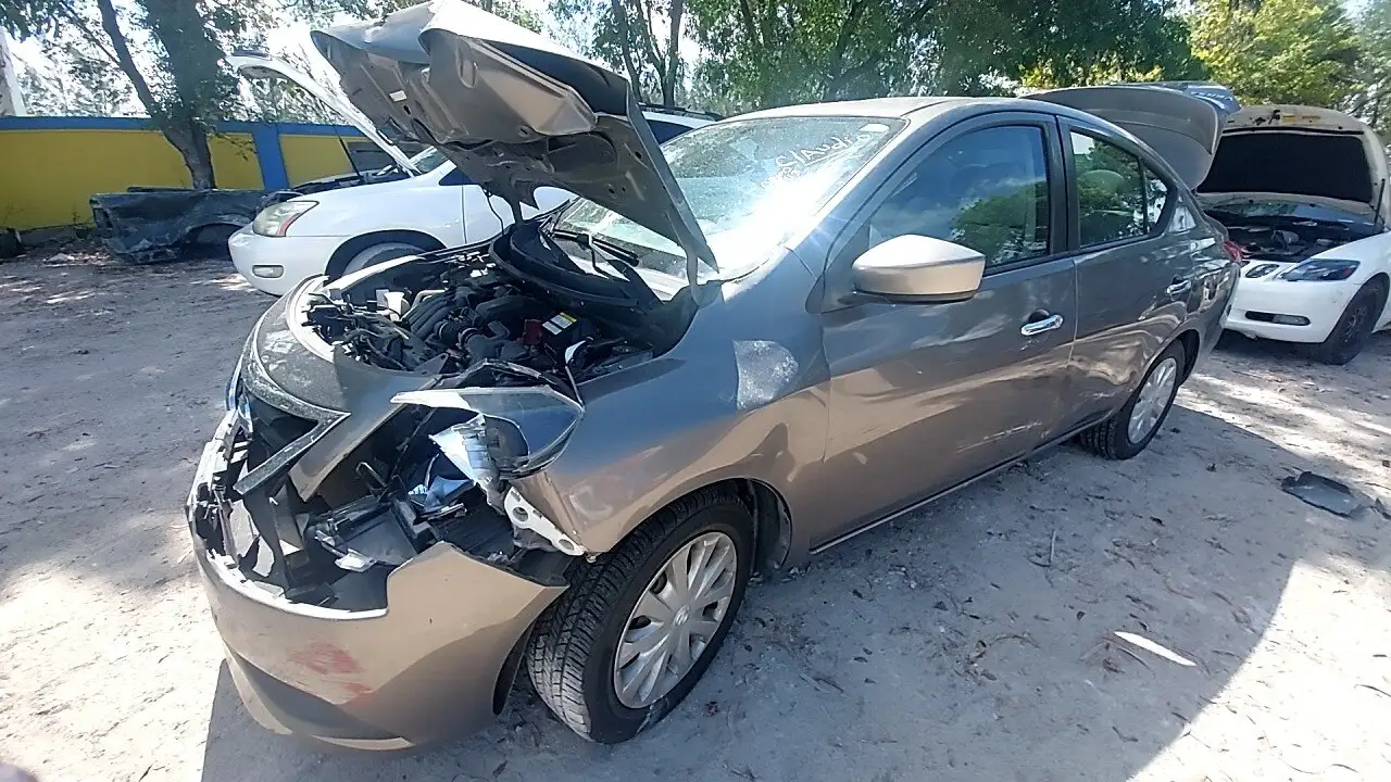Photo of 2016 Nissan Versa