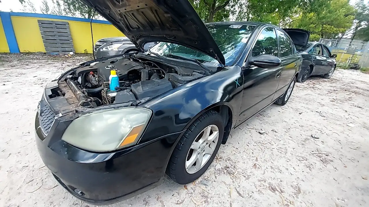 Photo of 2006 Nissan Altima