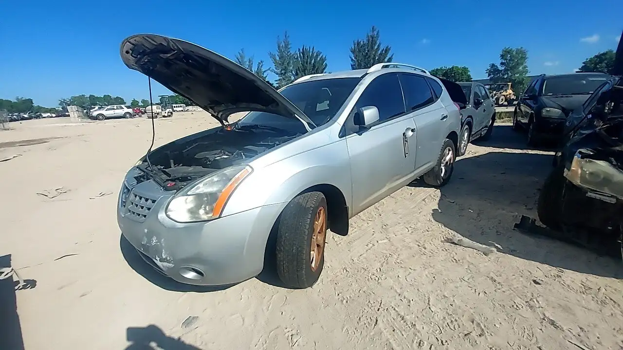 Photo of 2010 Nissan Rogue