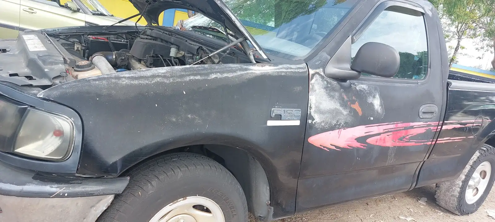 Photo of 1998 Ford F-150