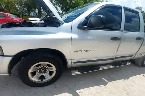 Photo of 2002 Dodge Ram 1500