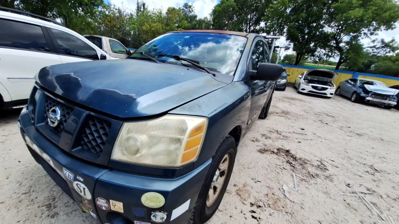 Photo of 2006 Nissan Titan