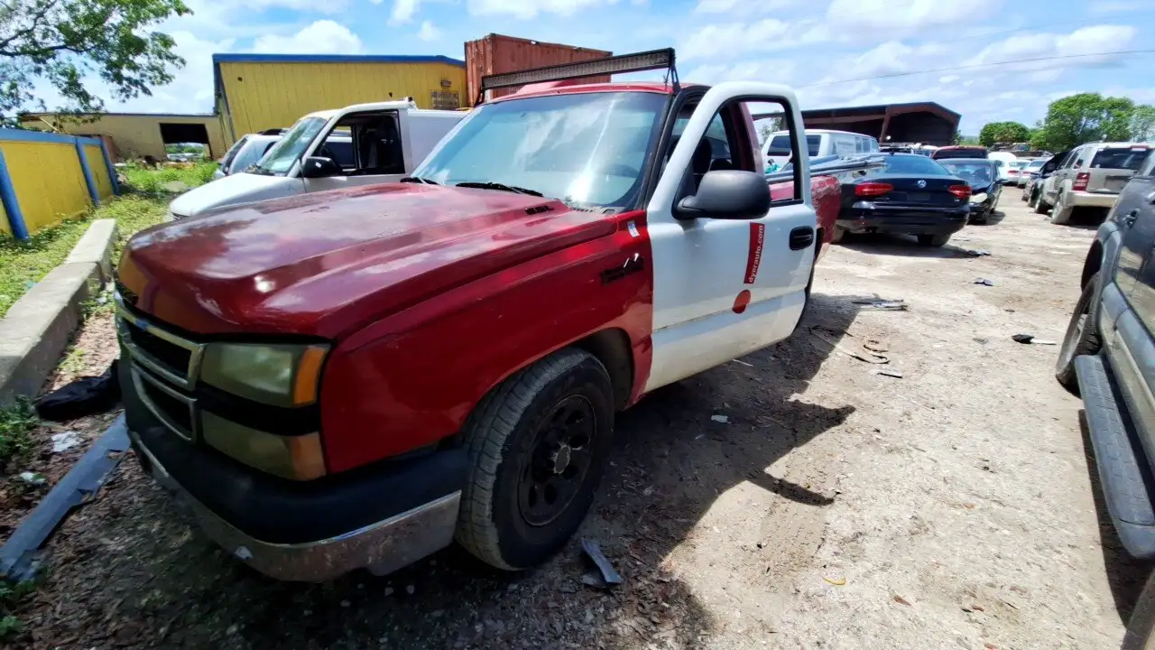 Photo of 2007 Chevrolet Silverado 1500 Classic