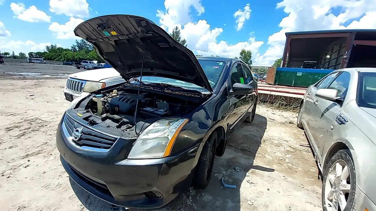Photo of 2010 Nissan Sentra